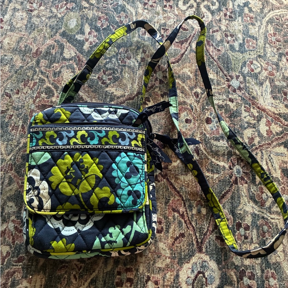 Stylish Quilted Crossbody Bag - Multicolor